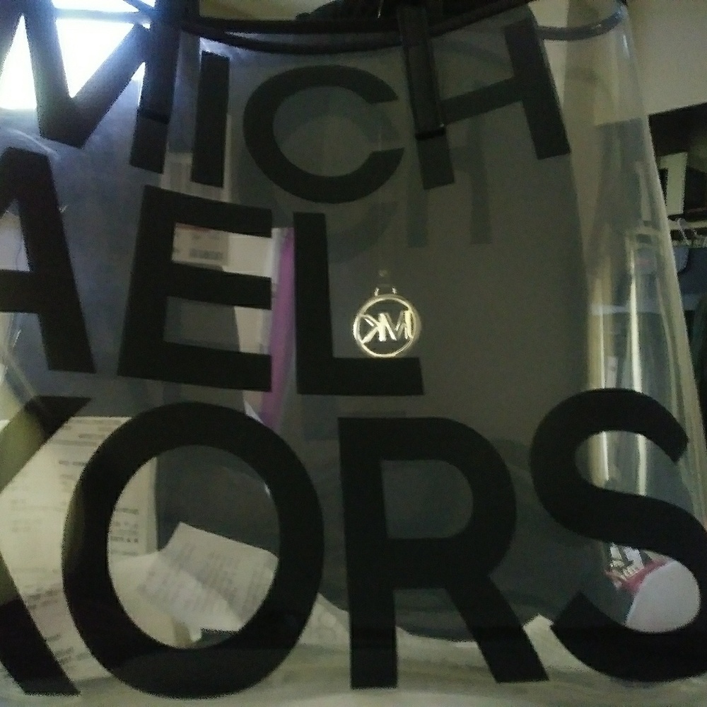 Bnwt Mk Tote - image 1